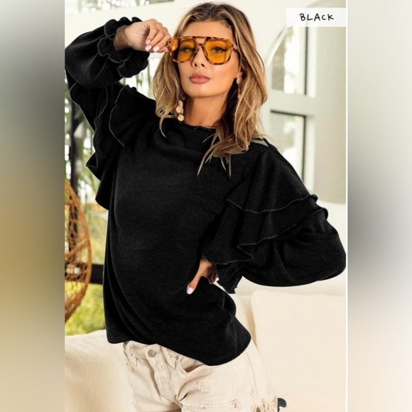 Tops - NWOT Boutique brand top with ruffle detail